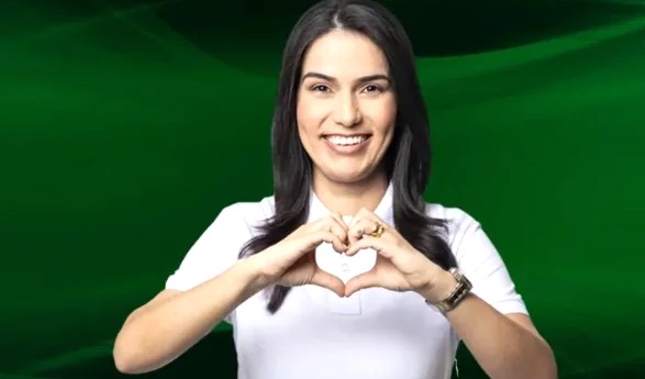 SANTA CRUZ (RN): PREFEITA ANINHA DE CLEIDE ESTÁ NADANDO EM DINHEIRO E A CIDADE NÃO MELHORA