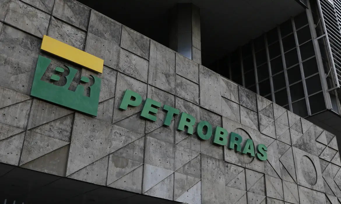 PETROBRAS IMPLEMENTA DESCONTO NO DIESEL A PARTIR DESTA SEGUNDA-FEIRA (1º)