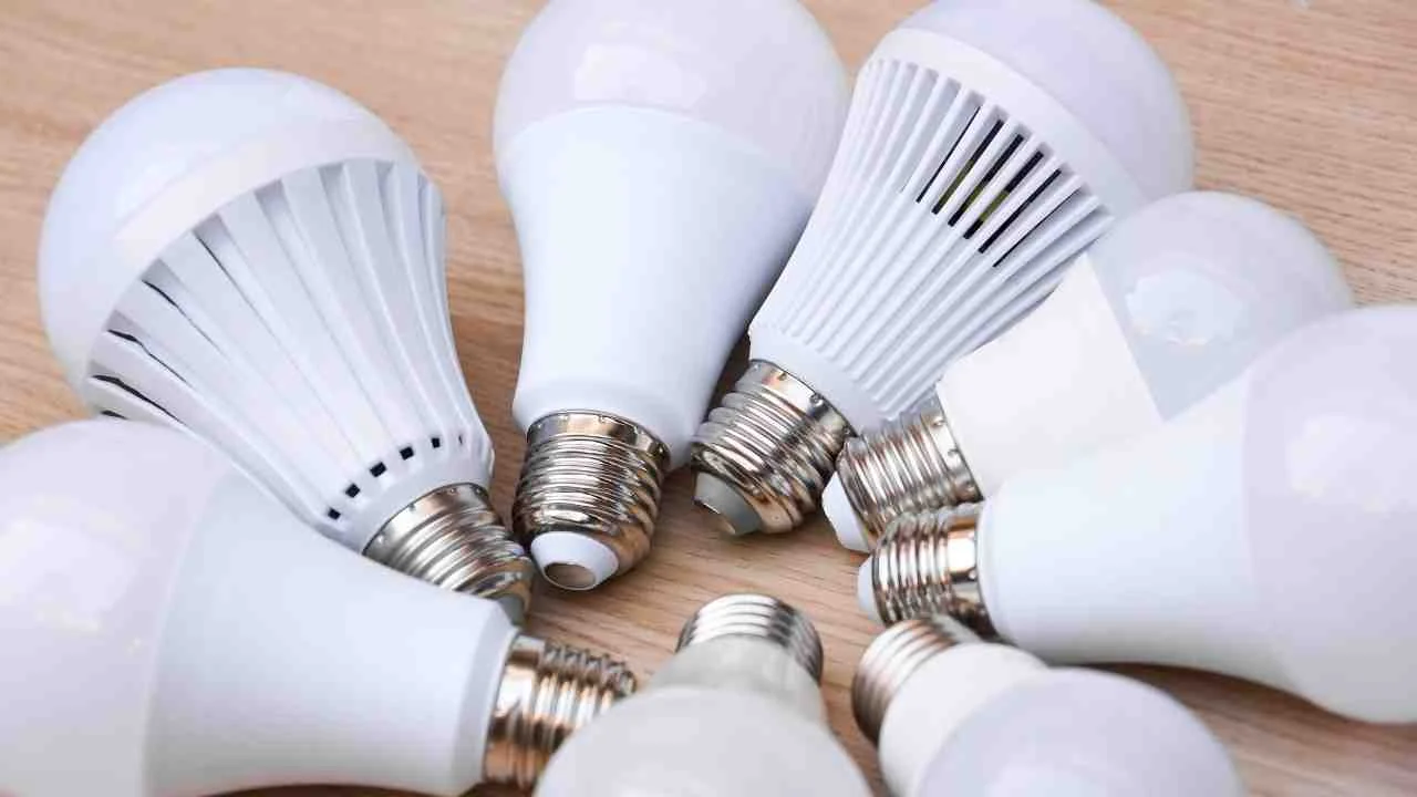 GOVERNO FEDERAL DIVULGA REGRAS PARA LÂMPADAS E LUMINÁRIAS DE LED