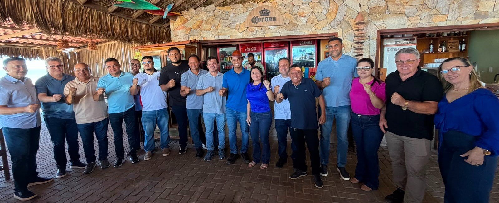 ALLYSON RECEBE APOIO DA PREFEITA, VICE, EX-PREFEITO, VEREADORES DE TIBAU E FORTALECE GRUPO NA REGIÃO DA COSTA BRANCA