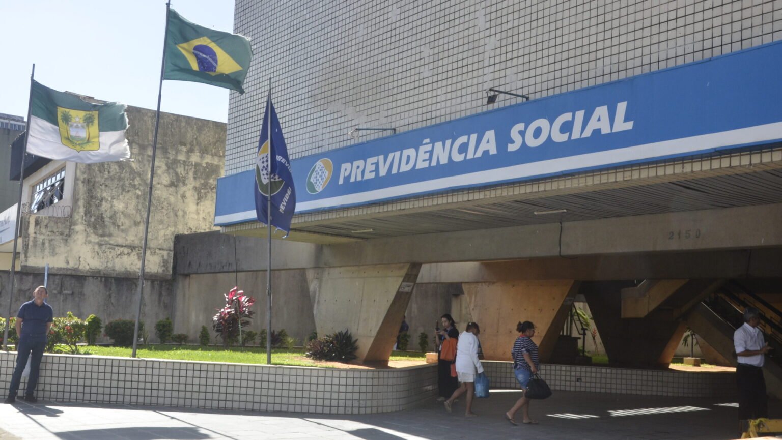 INSS PROMOVE MUTIRÕES COM 800 VAGAS NO RN