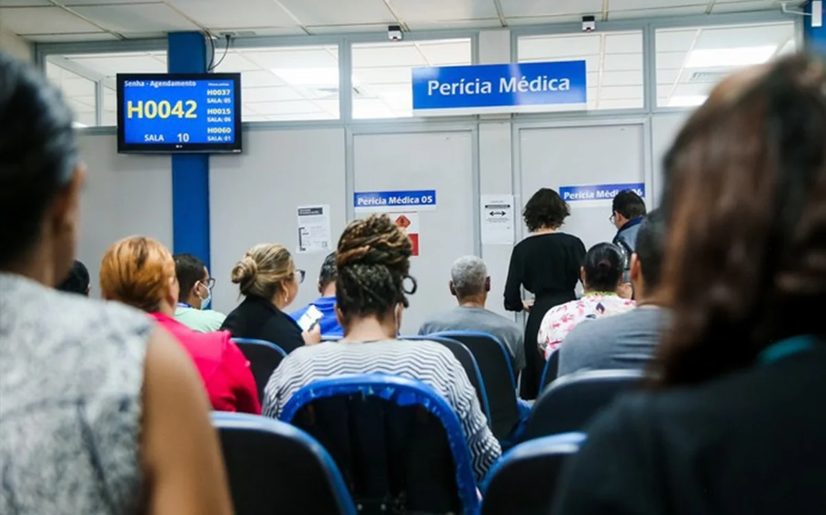 FRAUDE NO INSS INCLUIU 3.366 MORTOS EM LISTA DE DESCONTO, DIZ PF