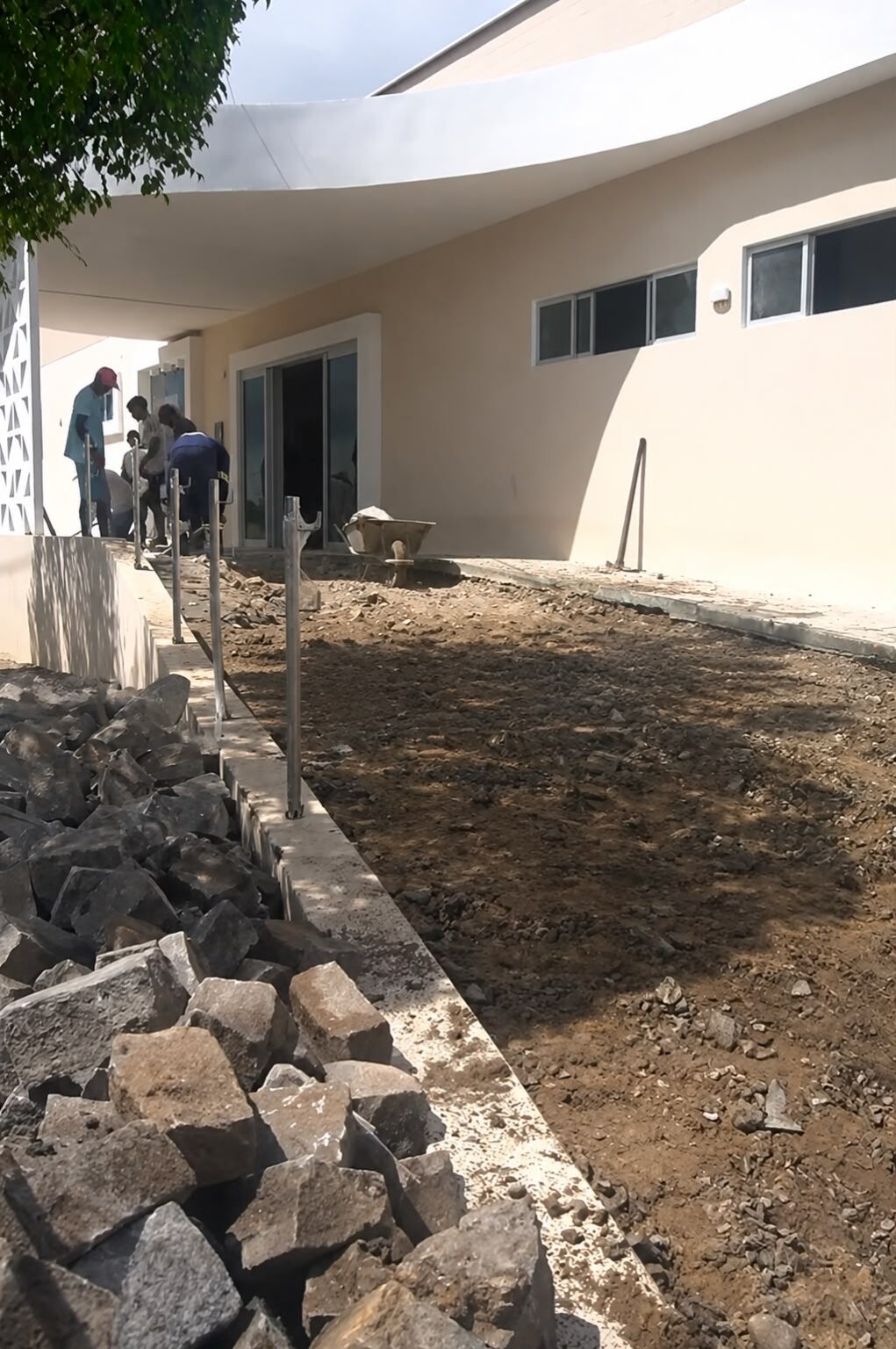 PRIMEIRA ETAPA DO HOSPITAL MUNICIPAL DE BREJINHO CHEGA A 95% DE CONCLUSÃO E PREFEITO JEFERSSON GOMES VISTORIA OBRAS