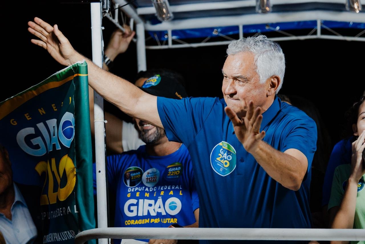 GRANDE CARREATA MARCA PASSAGEM DE GENERAL GIRÃO POR JUCURUTU