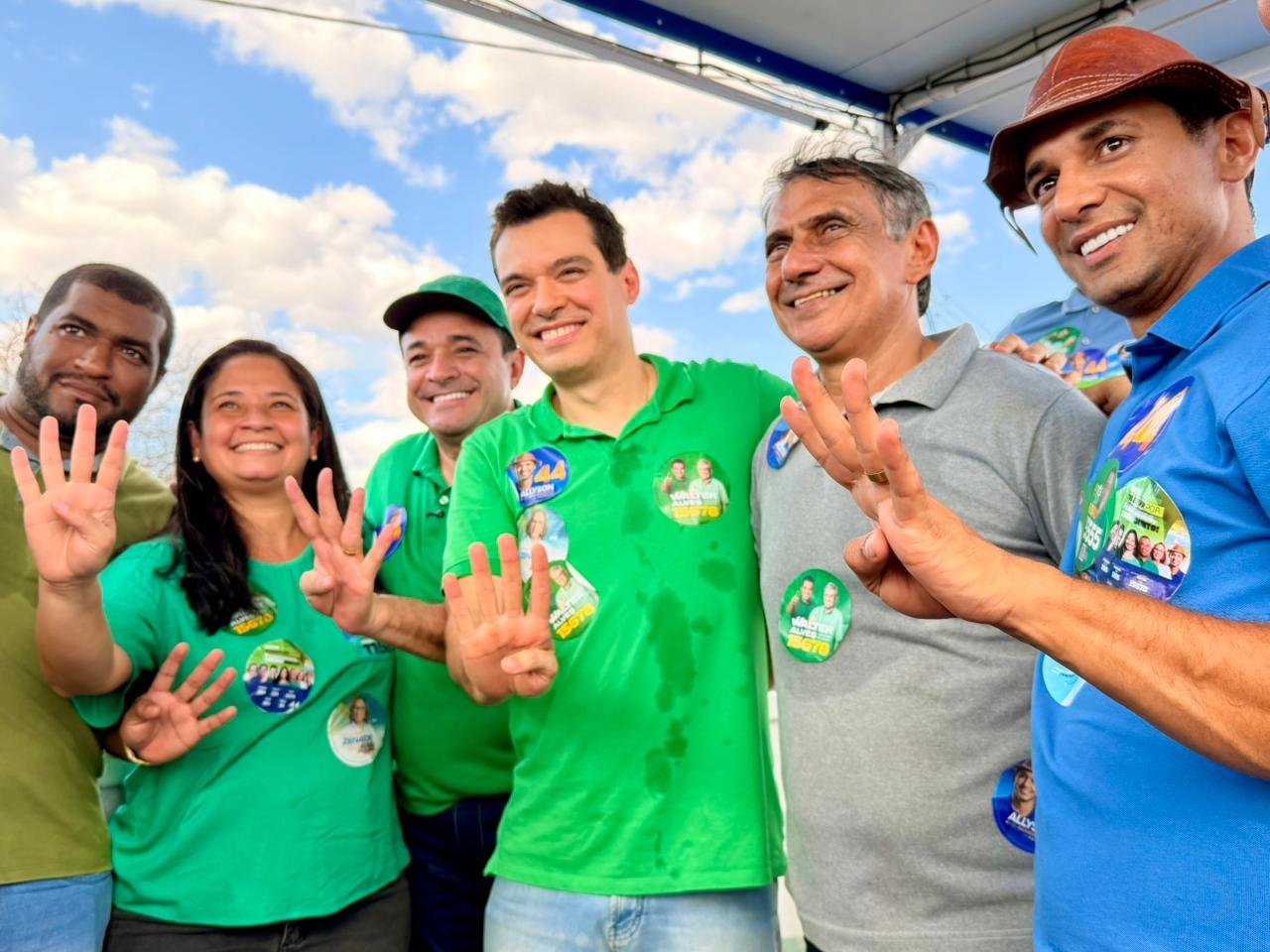 WALTER ALVES FORTALECE BASE POLÍTICA E MOBILIZA APOIADORES EM PENDÊNCIAS E LAJES