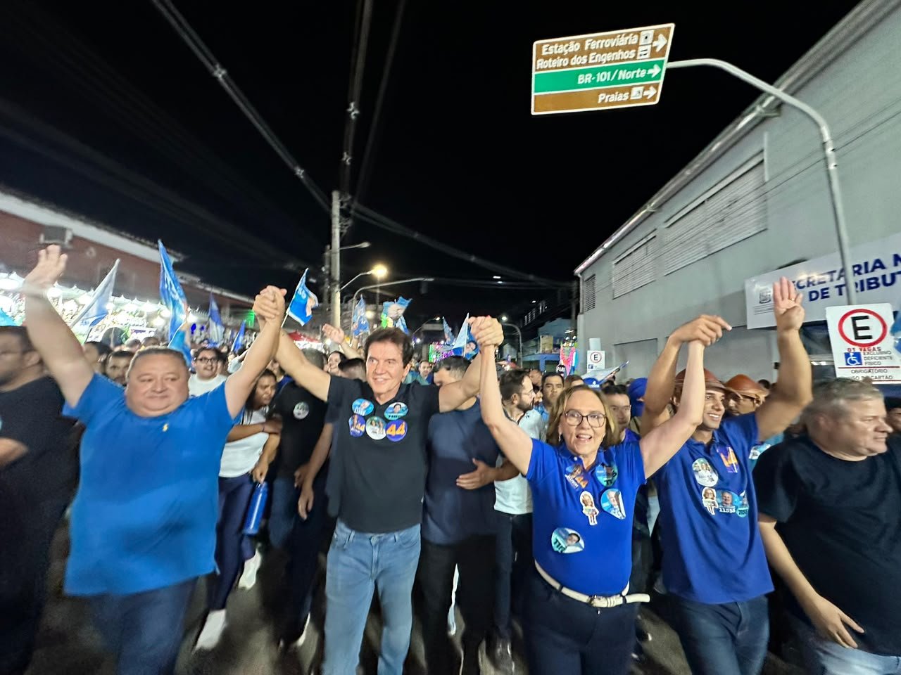 ROBINSON FARIA PARTICIPA AO LADO DE ALLYSON, ZENAIDE, JÚLIO CÉRSAR E LIDERANÇAS DO MAIOR ATO POLÍTICO DA HISTÓRIA DE CEARÁ-MIRIM
