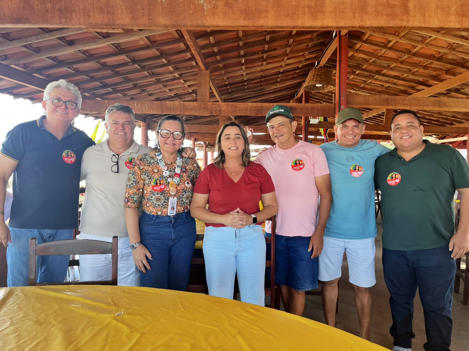 MAIORIA DA CÂMARA DE ANJICOS DECLARA APOIO A SAMANDA DE LULA