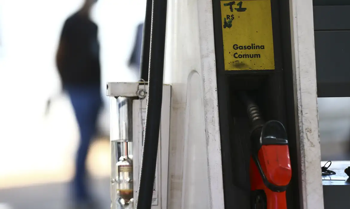 FISCALIZAÇÃO É REFORÇADA PARA CONTER ALTA DOS COMBISTÍVEIS
