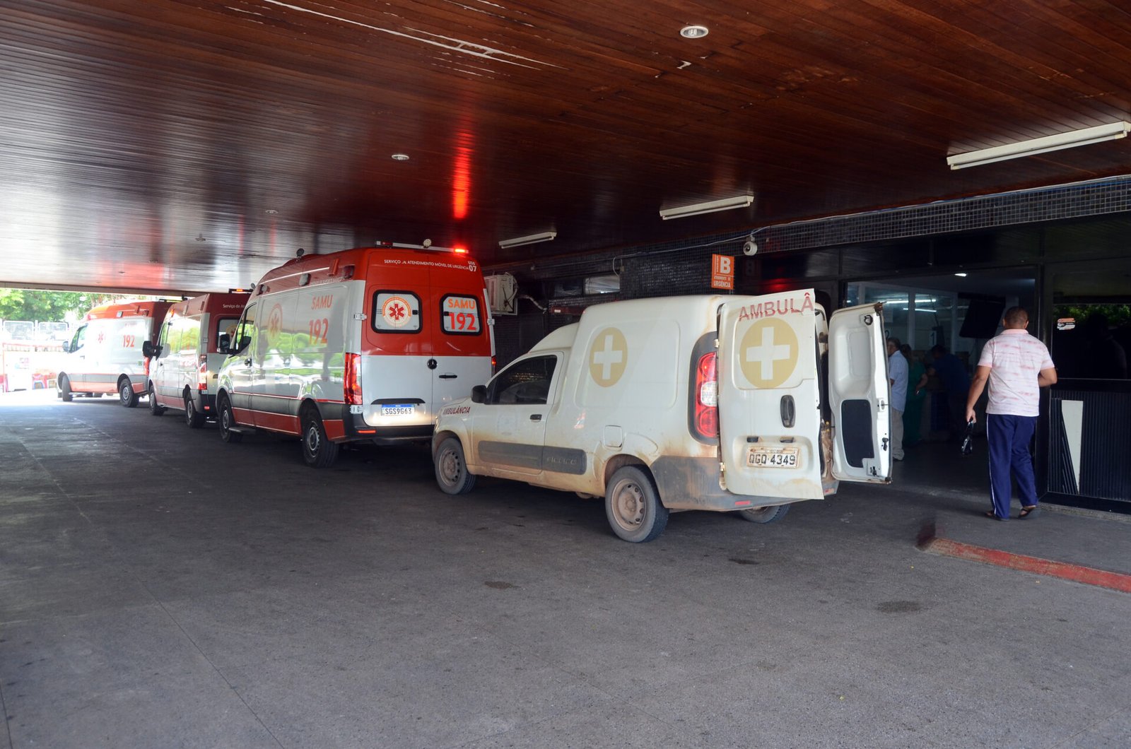 OPERAÇÃO APURA POSSÍVEL VENDA DE ACESSO A EXAMES NO WALFREDO GURGEL; CINCO SERVIDORES FORAM AFASTADOS
