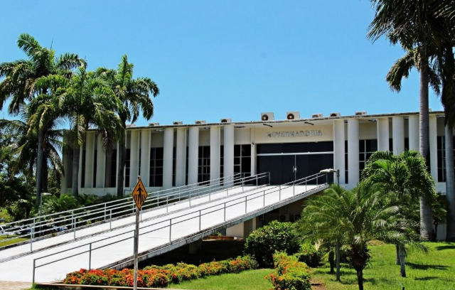 PREFEITOS COBRAM R$ 253 MILHÕES DE REPASSES ATRASADOS DO GOVERNO DO RN